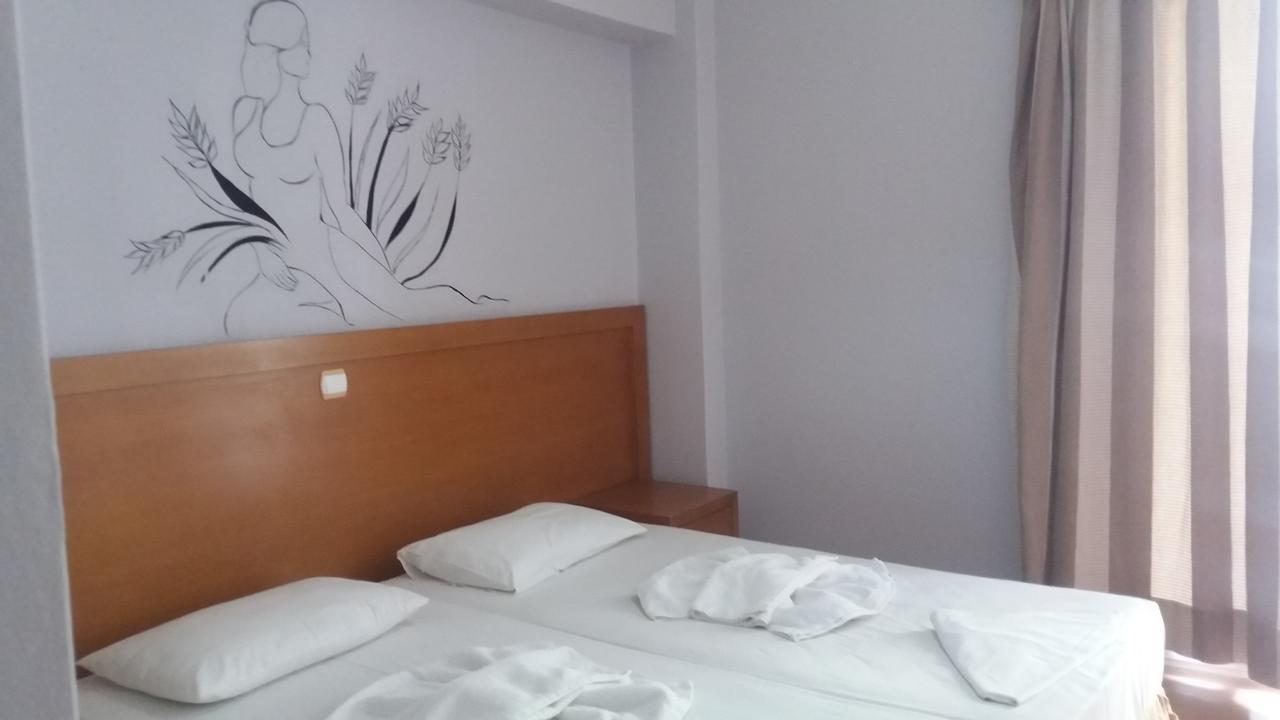 Theoxenia Hotel Athens Exterior photo